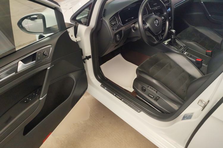 Used Volkswagen Golf 2020 Zhiai Edition 280TSI DSG Luxury Model