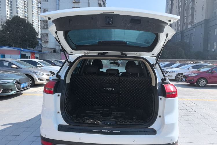 Used Geely Auto Emgrand X7 Sport 2016 1.8TD Automatic ZhiShang Model