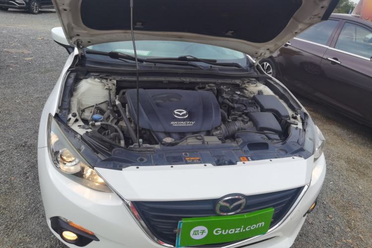 Used Mazda Mazda 3 Axela 2014 Sedan 2.0L Automatic Sport Model
