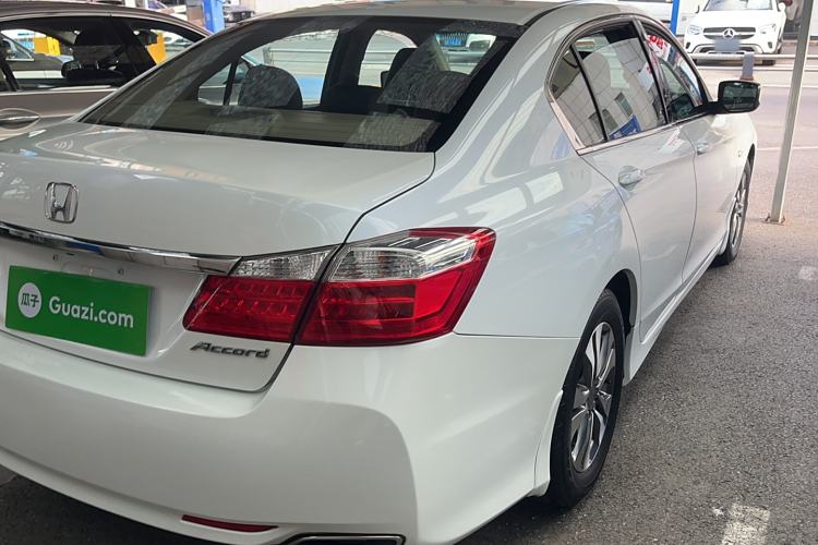 Used Honda Accord 2015 2.0L LX Comfort Edition
