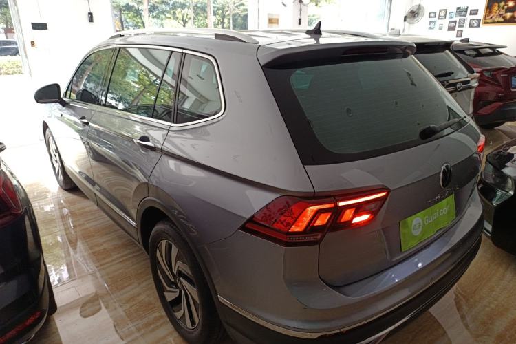 Used Volkswagen Tiguan L 2023 330TSI Automatic Two-Wheel Drive Smart Edition