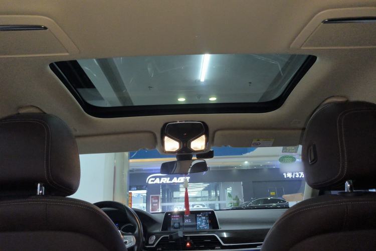 Used BMW 7 Series 2017 730Li Leading Model
