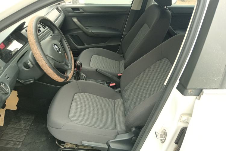 Used Volkswagen Santana 2016 1.6L Manual Fashion Edition