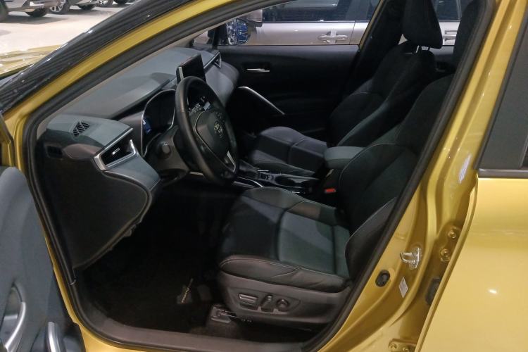 Used Toyota FRONTLANDER 2022 2.0L CVT Luxury PLUS Edition
