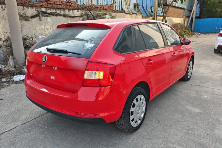 Used Skoda Rapid Spaceback 2016 Revised Version 1.6L Automatic Front-Drive Edition

