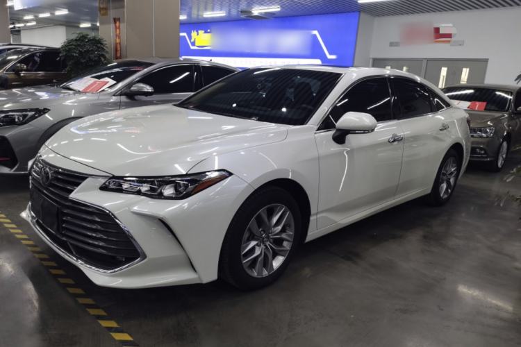 Used Toyota Avalon 2019 2.0L Luxury Edition China VI Standard
