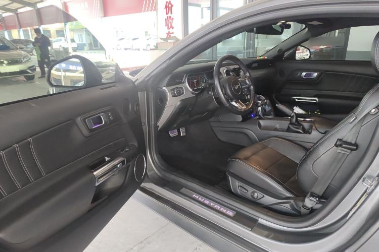 Used Ford Mustang 2021 2.3T EcoBoost
