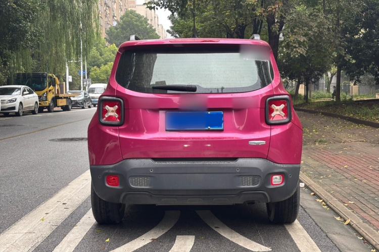 Used  Renegade 2017 180T Automatic Jingneng Edition
