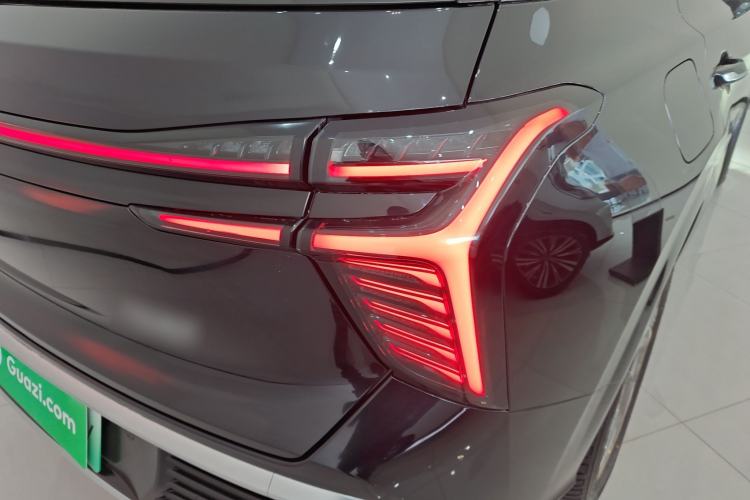 Used Hongqi HS3 PHEV 2025 Model 125km Jingwei 2 Millionth Anniversary Edition