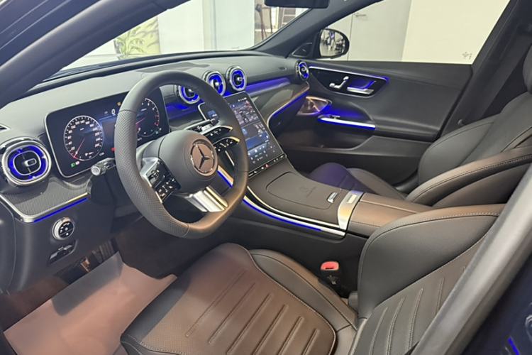 Used Mercedes-Benz C-Class 2025 C 260 L Obsidian Night Sport Edition
