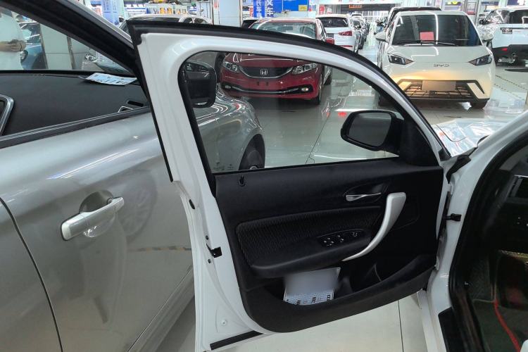 Used BMW 1 Series 2018 118i Leading Model
