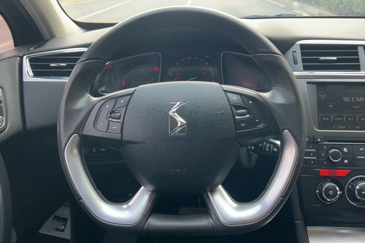 Used  6 2016 1.6T Elegant Edition THP160