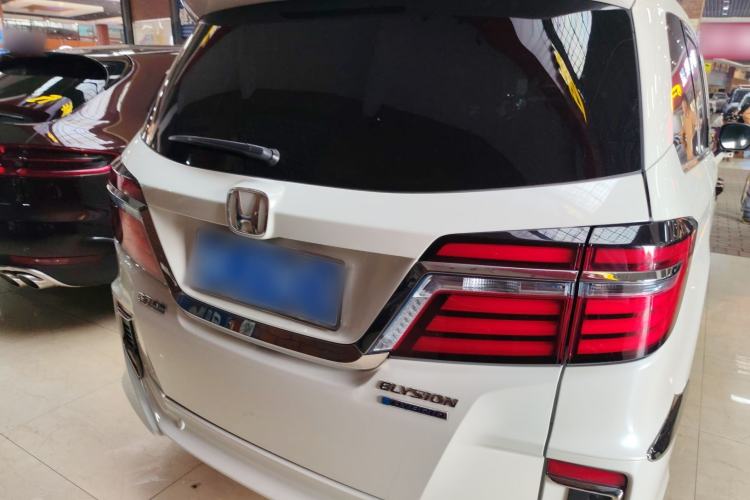 Used Honda Elysion 2019 2.0L Hybrid Luxury Edition