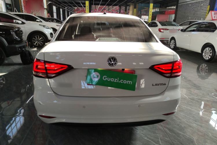 Used Volkswagen Lavida 2019 Lavida Start 1.5L Manual Fashion Edition China VI Standard