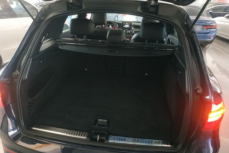 Used Mercedes-Benz GLC 2018 Facelifted GLC 260 4MATIC Dynamic Edition