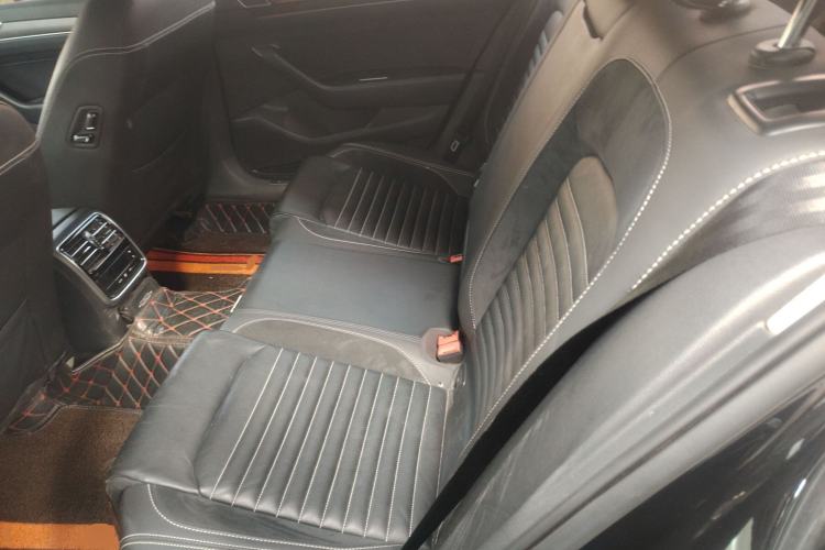 Used Volkswagen Magotan 2020 330TSI DSG Leading Model
