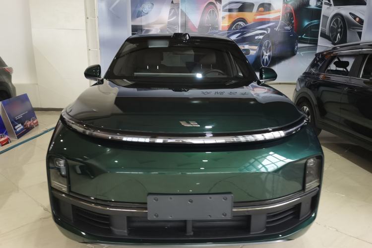 Used Li Auto L8 2023 Max model
