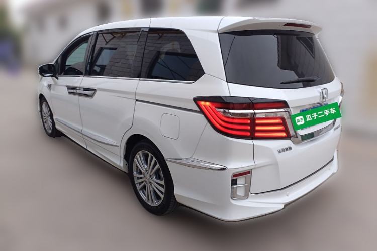 Used Honda Elysion 2016 2.4L Supreme Edition
