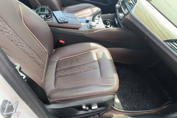 Used BMW 5 Series New Energy 2020 Mileage Upgrade Version 530Le Luxury Package
