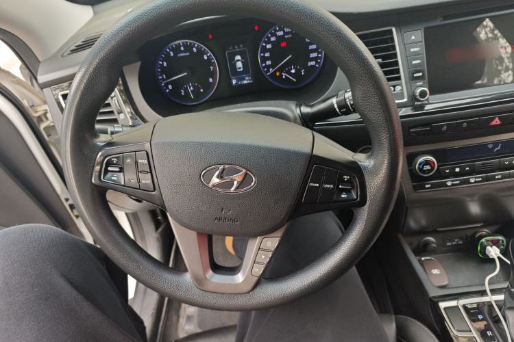 Used Hyundai Mistra 2014 1.8L Automatic Smart GLS