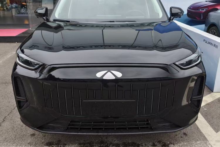 Used Chery Fengyun T9 2025 120 Long-Range Luxury Version 5 Seats Lithium Iron Phosphate