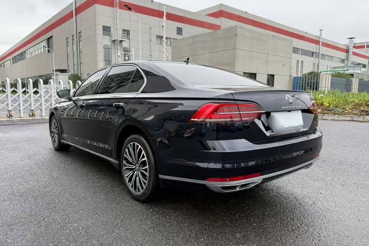 Used Volkswagen Phideon 2021 380TSI Luxury Edition
