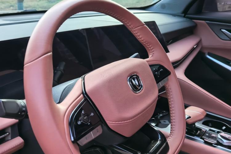 Used Changan CS75 PLUS 2023 3rd Generation 1.5T Automatic Prestige Model
