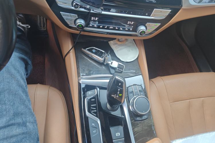 Used BMW 5 Series 2018 Restyled 530Li Luxury Edition M Sport Package