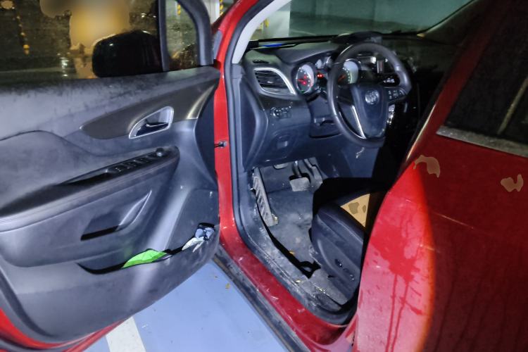 Used Buick Encore 2015 1.4T Automatic Two-Wheel Drive Urban Leading Model
