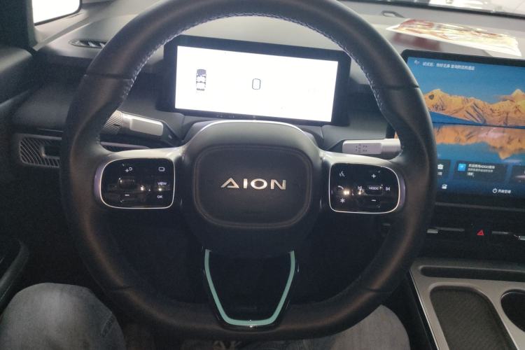 Used AION Y 2023 Younger