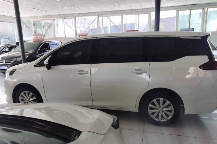 Used GAC Trumpchi M6 2021 270T DCT Luxury Edition (7 Seats)
