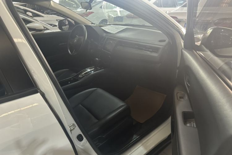 Used Honda Vezel 2020 220 TURBO CVT Elite Edition
