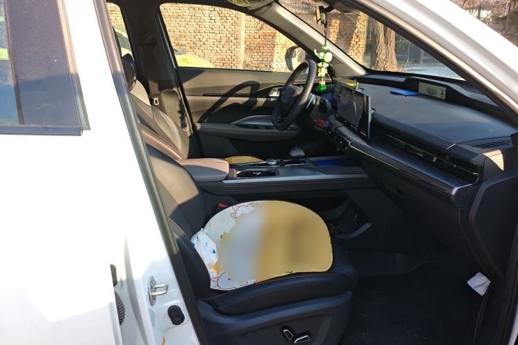 Used Oshan Z6 New Energy 2023 ZhiDian iDD 150KM Flagship PLUS