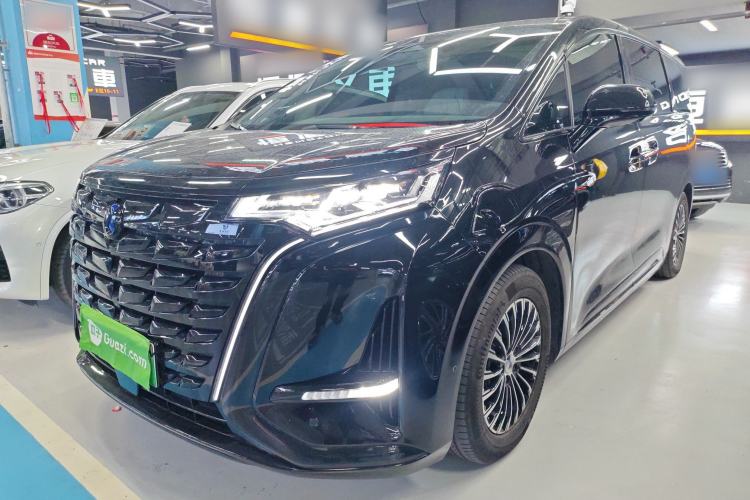 Used Denza D9 2022 DM-i 970 Four-Wheel Drive Flagship Model