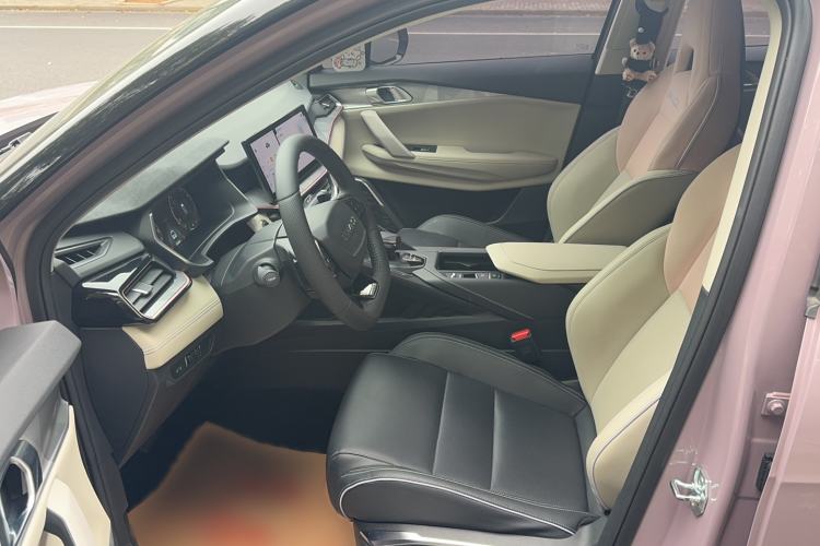 Used Lynk & Co 06 2023 Remix 1.5T Shero
