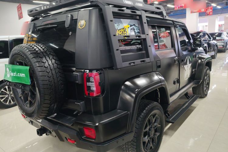 Used  BJ40 2023 2.0D Automatic Four-Wheel Drive Blade Hero Edition Pioneer Type