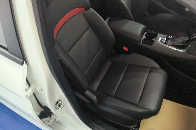 Used MG 5 2025 180 DVVT Global Luxury Edition