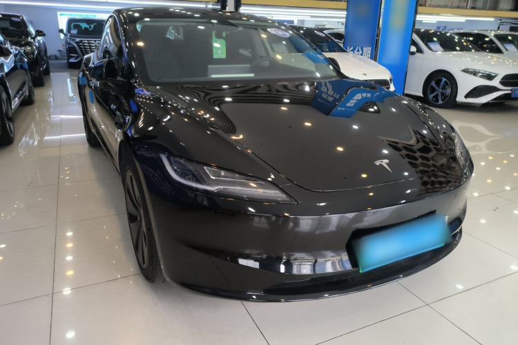 Used Tesla Model 3 2023 Rear-Wheel-Drive Version
