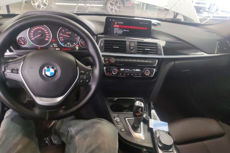 Used BMW 3 Series 2019 320Li Fashion Model
