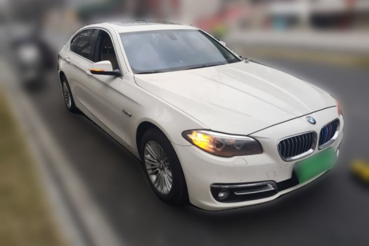 Used BMW 5 Series 2014 525Li Leading Model
