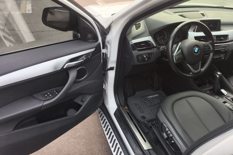 Used BMW X1 2018 sDrive20Li Leading Model