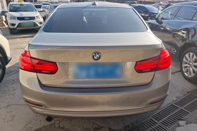 Used BMW 3 Series 2017 318i Fashion Model
