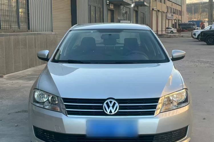 Used Volkswagen Lavida 2013 Revised Classic 1.6L Automatic Fashion Edition