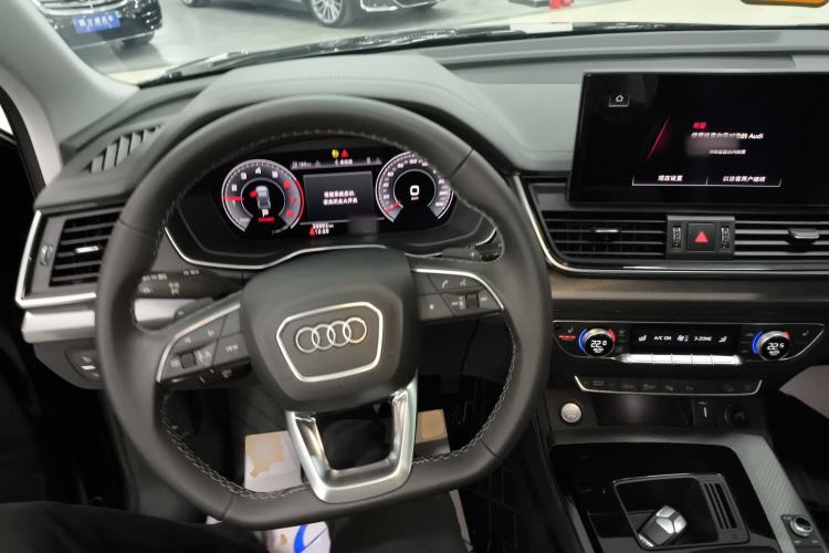 Used Audi Q5L 2022 40T Luxury Dynamic Model