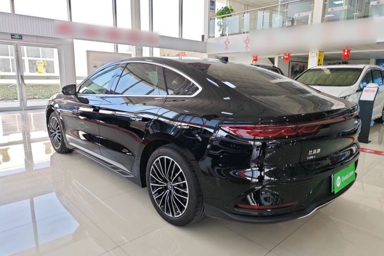 Used BYD Han 2025 DM-i Intelligent Driving Edition 125KM LiDAR Flagship Model
