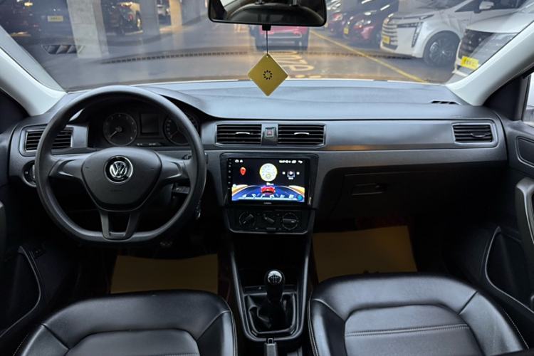 Used Volkswagen Santana 2019 1.5L Manual Fashion Edition China VI Standard
