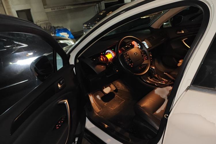 Used Citroen C5 2014 1.6T Automatic Luxury Model
