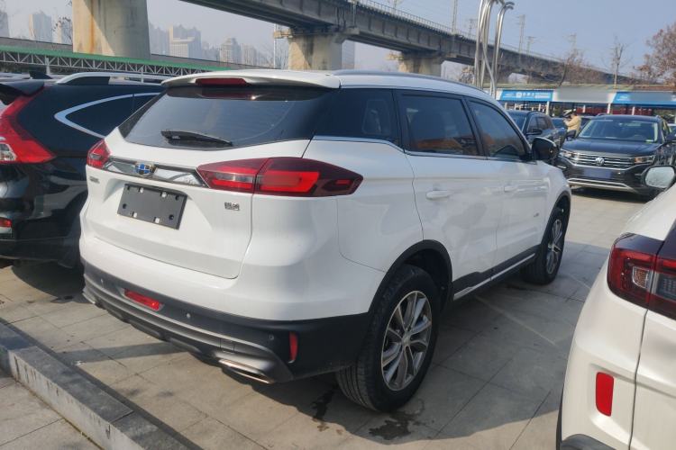Used Geely Auto Emgrand X7 Sport 2018 1.8TD Automatic Two-Wheel Drive Smart Connect 4G Internet Edition

