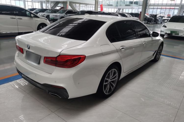 Used BMW 5 Series 2018 525Li M Sport Package