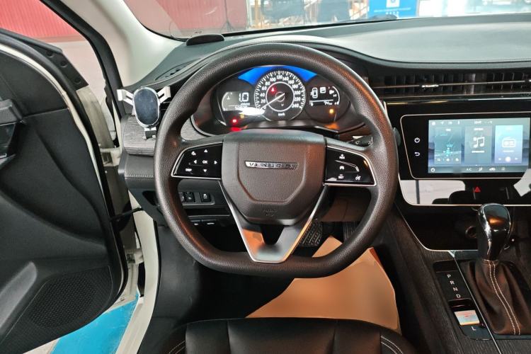 Used Venucia D60 2021 PLUS 1.6L XL CVT Yue Ling Edition
